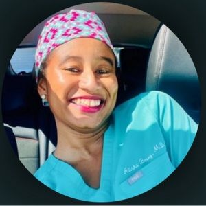 Meet your Posher, Aliska